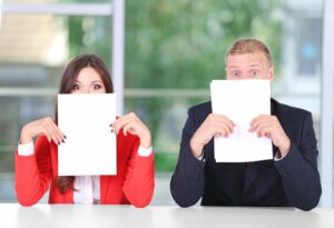 Szkolenie kotwicy telewizyjnej do przekazywania wiadomości