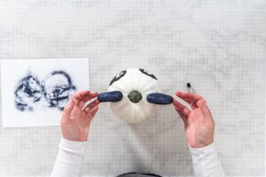 Art. 897 kc – kiedy darczyńca może żądać pomocy od obdarowanego?
